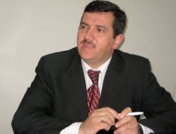 TÜRKÇE'NİN ÇİÇEKLERİ..