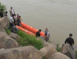 Dicle Nehri'nde Kaybolan 2 Kişinin Cesedi Bulundu