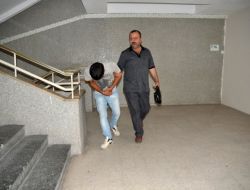 Antalya'da Taksicileri Gasp Eden Zanlı Yakalandı