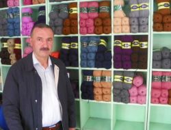 İplikçiler: Yeni Nesil Kadınlar Kazak Örmek Yerine Dizi İzlemeyi Tercih Ediyor