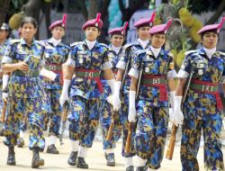 Bangladeş’in İlk Kadın Polis Taburu Göreve Başladı