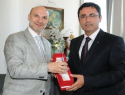 Türkiye'nin Yeni Anayasaya İhtiyacı Var