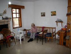 Merhum Albayın Eşi Yalnızlığa Terk Edildi