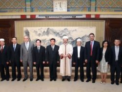 Görmez'den Çin'e Övgü Avrupa'ya Sitem