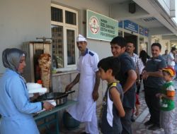 Fem Dershanesi'nden Sınav Öncesi Öğrencilere Döner Ziyafeti