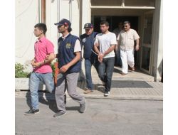 İzinsiz Gösterilerde Engellileri Kullanmışlar