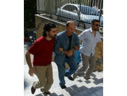 Alkollü Banka Soyguncusu Kıskıvrak Yakalandı