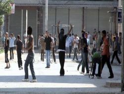 Mersin'deki Korsan Gösterilerde  5 Kişi Göz Altına Alındı