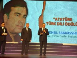 "Dünyaya Okul Açan Mars'a Da Açar"