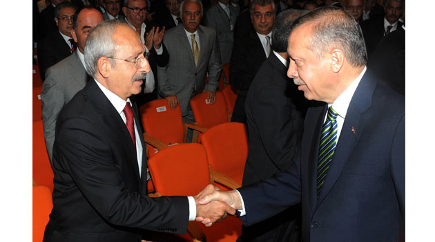 'Helalleşme' sonrasında ilk tokalaşma