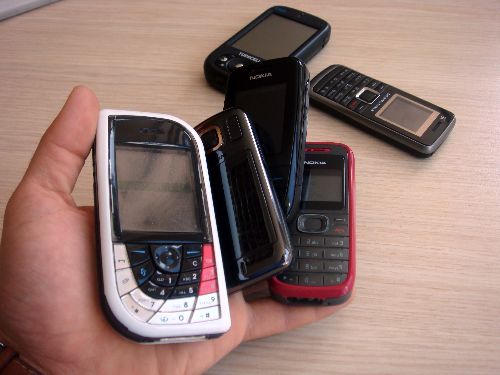 Görüntülü konuşturmayan 8 milyon telefon Uganda yolcusu..