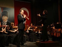 Bursa Bölge Devlet Senfoni Orsekstrası Sezonu Açtı