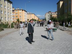 Aziziye, Kilitli Taş İle İşleniyor