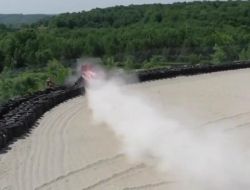 Yarış Pistinde İnanılmaz Kaza