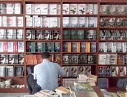 3 Bin 555 Adet Korsan Kitap Ele Geçirildi