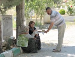 Polatlı Belediyesi Kandil Simidi Dağıttı