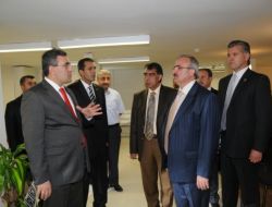 Vali Karaloğlu: Ekonomi Van'da İyiye Gidiyor