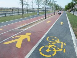 Bağcılar Yüzyıl’a Bisiklet Ve Yürüyüş Yolu