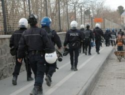 CİZRE’DE KORSAN GÖSTERİ