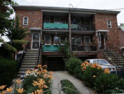 Türk Kökenli Karı-Kocaya Irkçı Saldırı