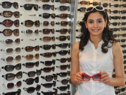 "Güneş Gözlüğü, Aksesuar Olarak Görülmemeli, Göz Sağlığı İçin Gerekli"