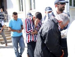 Tefecilik Yaparak İşkenceyle Esnafın Ev Ve Arsasına El Koyan 12 Kişi Yakalandı