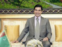 Türkmen Lider Türk İşadamları İle Görüştü: Rönesans’a Yeni İş Verdi