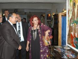 Yabancı Sanatçılar Kapadokya'yı Tablolaştırdı