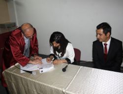 Görev Yaptıkları Okulda Taşınıp, Okulda Evlendiler