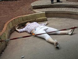 Kızının Cesediyle Karşılaşan Baba Baygınlık Geçirdi