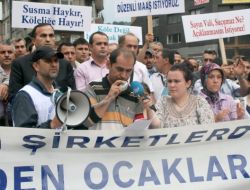 Taşeron İşçiler Ücretlerini Alamadıkları Gerekçesiyle Eylem Yaptı