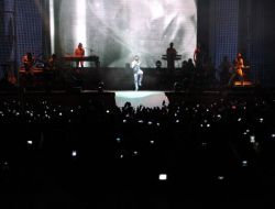 Tarkan ve Manga Grubu Antalyalıları Coşturdu