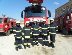 Develi Belediyesi, İtfaiye Ekibini Yanmaz Elbiselerle Donattı