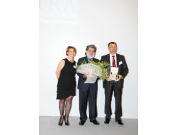 35 Kilo Üzümü Bir Kapsüle Sığdırdı, Gıda Takviyesi Sektörüne İddialı Girdi