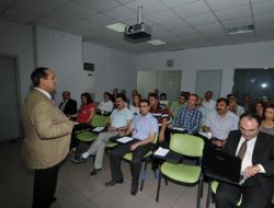 İmamlar, Aile Eğitim Merkezi'nde Doğru İletişimi Öğreniyor