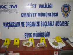 Siirt'te Esrar Ve Kaçak Silah Operasyonu