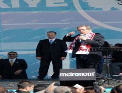 Şener Partisinin Samsun Mitingi'nde Konuştu: Postu Türkiye Sevdası İçin Terk Ettim
