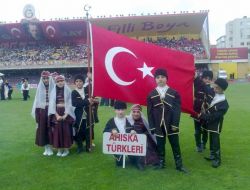 Karne Hediyesi Bisikletiyle Çekirdek Almaya Gitti, Kazada Öldü