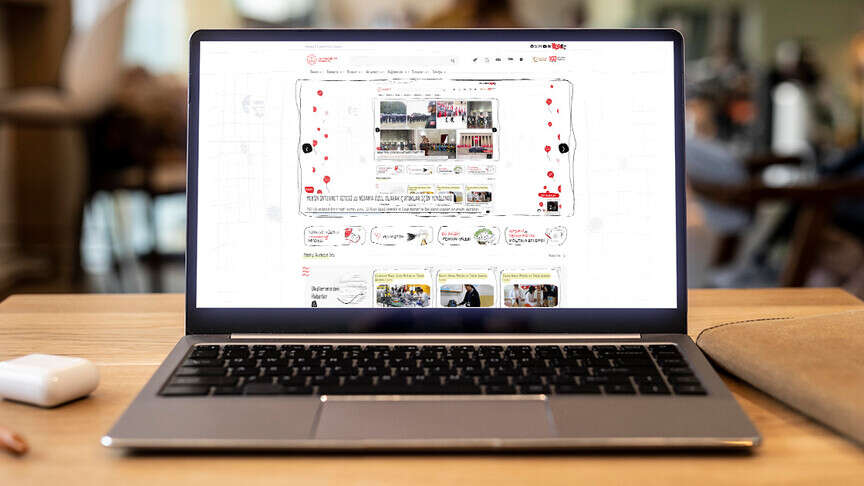 thumbs-b-c-be7f60150393eba19800d286063fe095